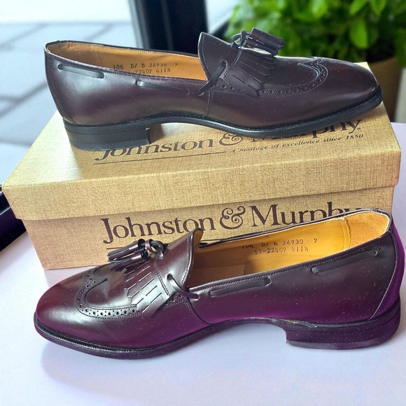 Johnston & Murphy Morton Tassel Loafers 10.5D Burgundy USA Made Vintage Deadstoc